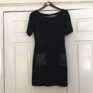 Vince Camuto Adorable black dress